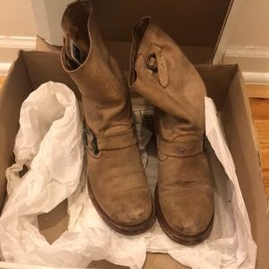 Frye Veronica Short Burnish Tan Boot